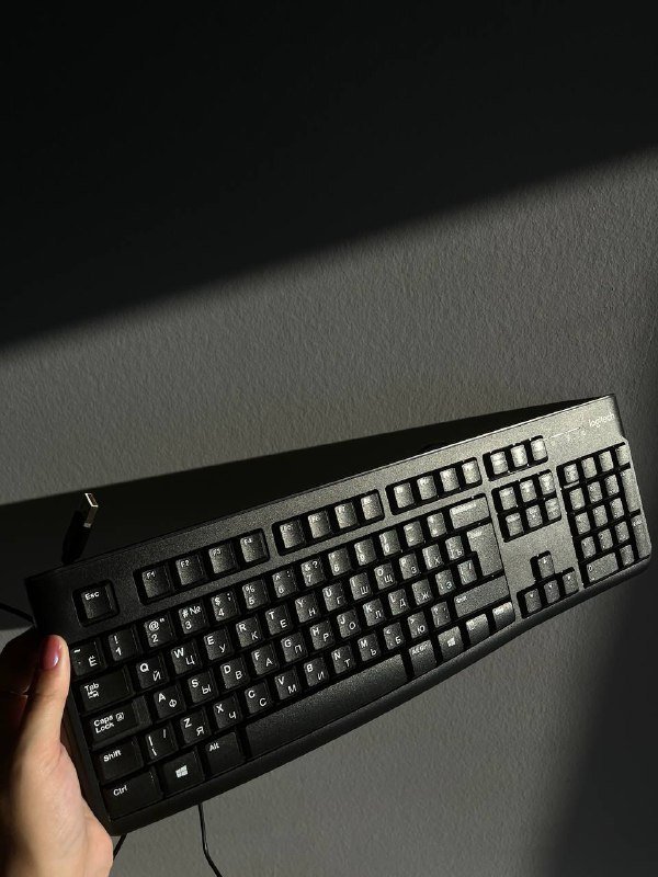 Клавиатура Logitech для компьютера