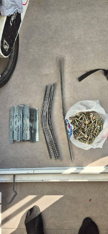 Металлические крепежные детали и зажимы 1