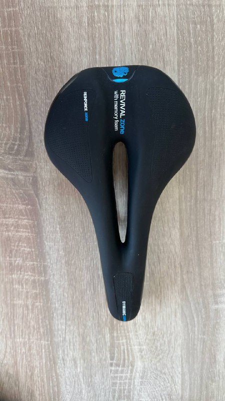 грипсы, очки, седло новое, насос маленький 4