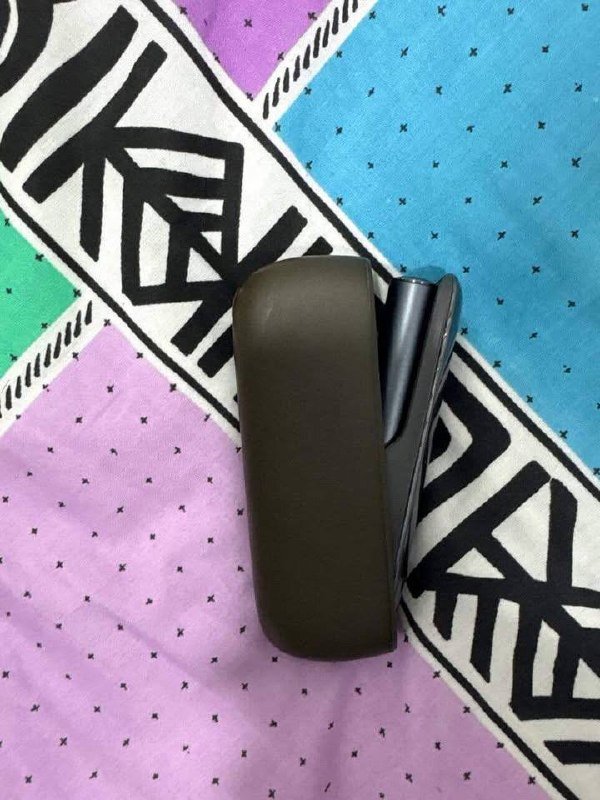 IQOS электронное устройство для нагревания табака