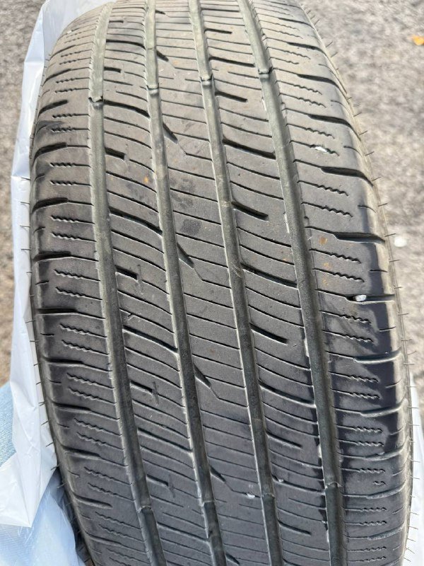 Японская покрышка Sumitomo P225/65R17 2