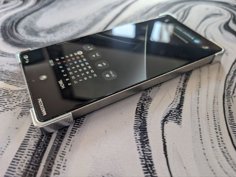 Samsung s25 ultra12 256 4