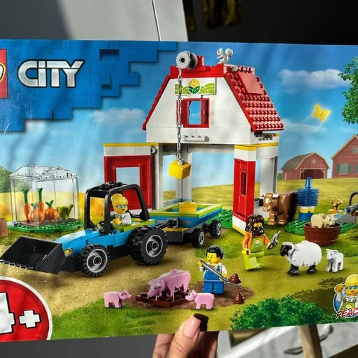 LEGO ферма