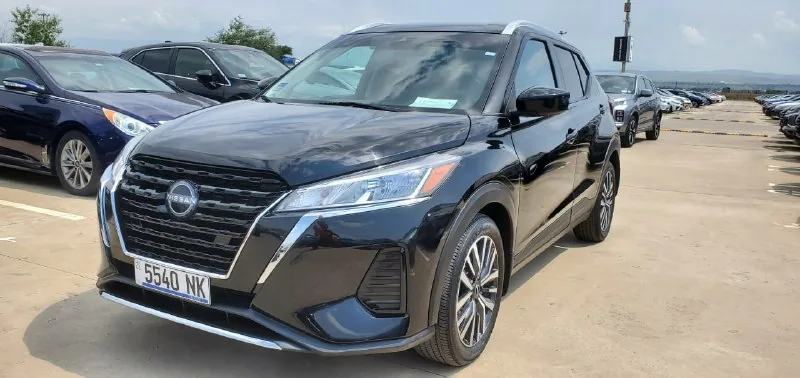 Nissan Kicks SV 2022 1
