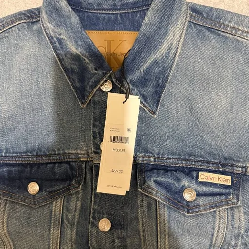 Женская куртка Calvin Klein