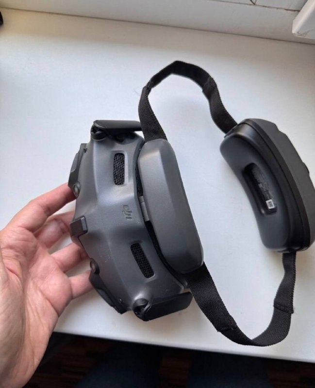 Dji Avata 2 drone, like new, selling cheaper 4