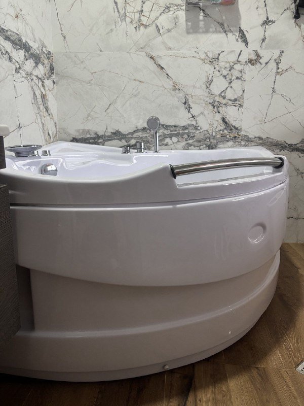 Ванна с гидромассажем, гладильный пресс с подставкой 2