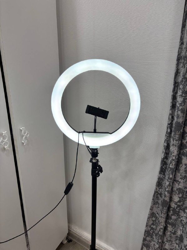 Кольцевая лампа 2