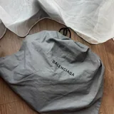 Кожаная сумка Balenciaga 4
