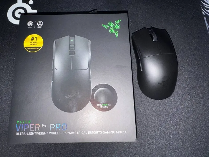 Беспроводная игровая мышь Razer Viper V4 Pro