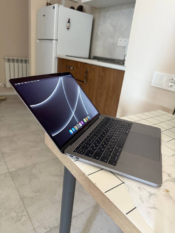 MacBook Pro i5 8gb 128gb 2017 ноутбук 2