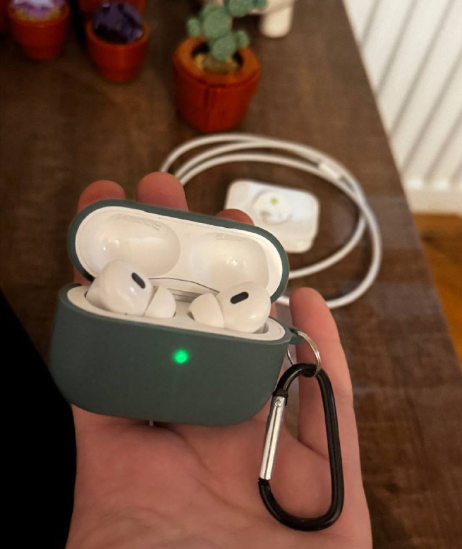 Airpods Pro 2 поколение, оригинальный кабель, амбушюры, чехол 4