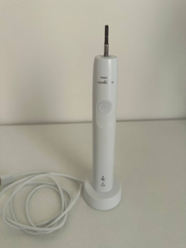 Электрическая зубная щетка Philip’s 2