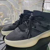 Кроссовки Adidas Fear Of God, размер 42.5 1