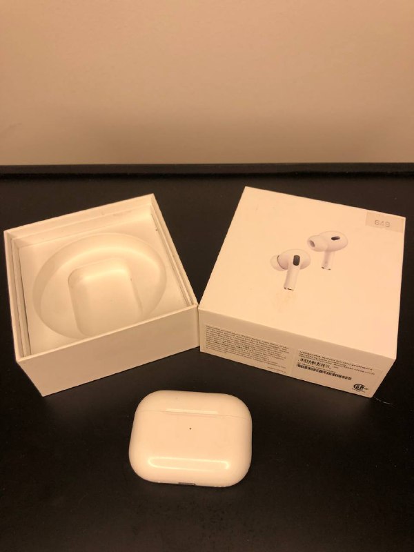 Кейс от AirPods Pro 2 с коробкой