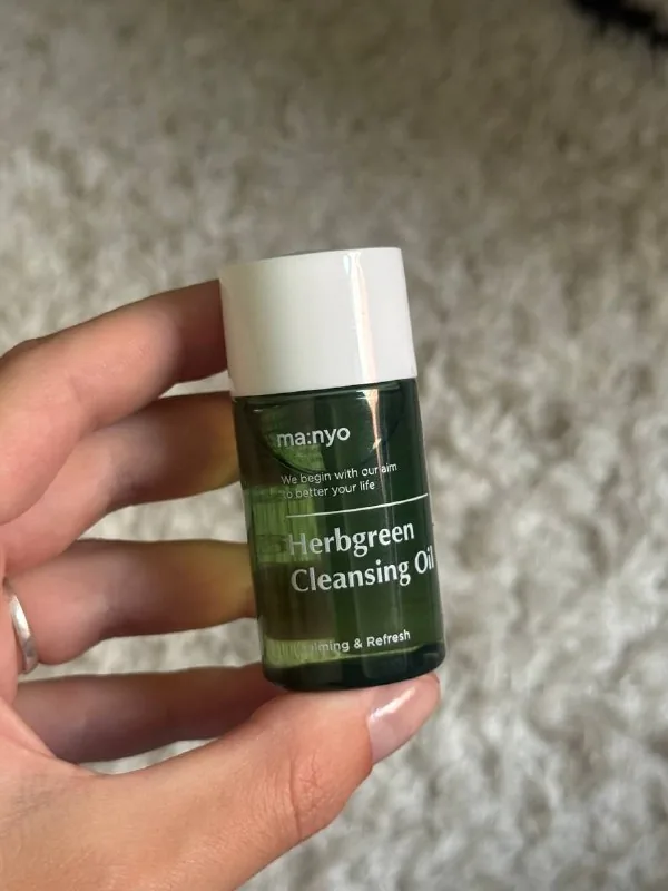 MA:NYO Herbgreen Cleansing Oil 1