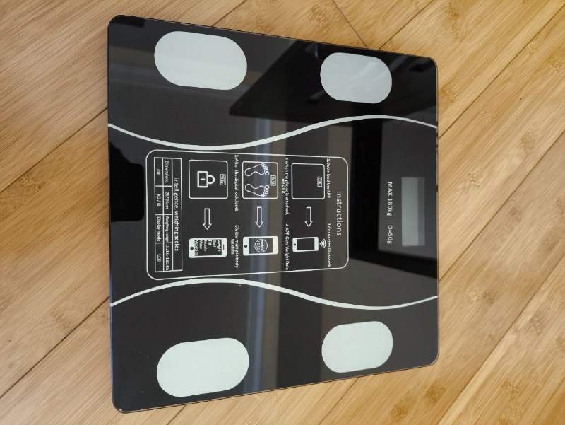 Напольные весы, Micro SD 16GB Kingston, новогодний набор, аптечка, наклейки для клавиатуры