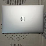 Dell XPS 15 9520 4