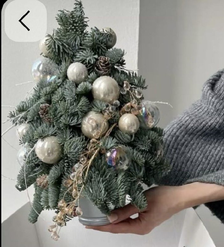 Новогодние рождественские композиции из веток 6