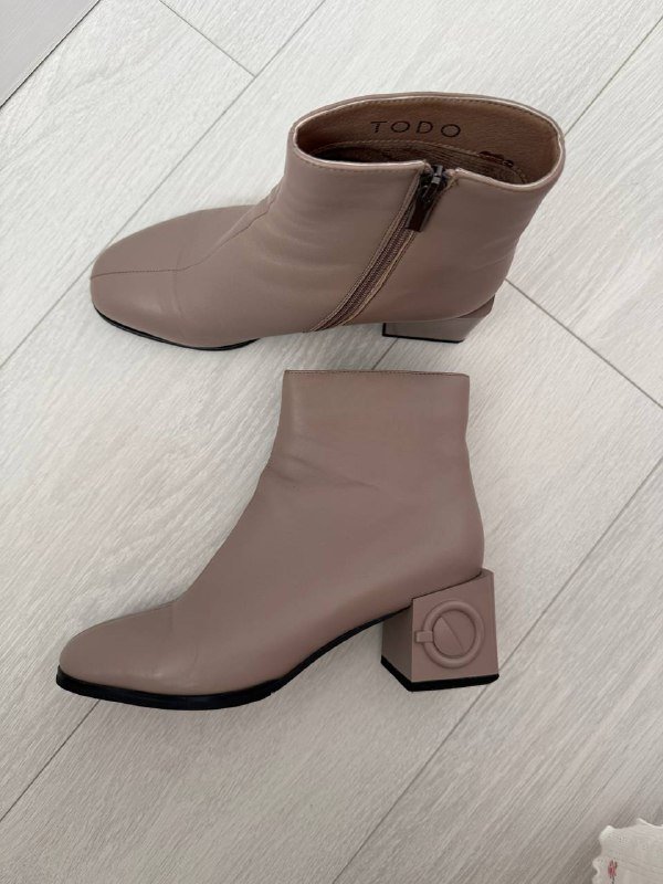 Ботильоны кожаные, женские кроссовки Decathlon 39 размер 3