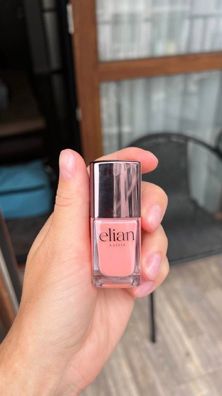 Брючный костюм, платья, леггинсы, юбка, коралки, лаки для ногтей, плойка 8