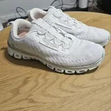 Женские кроссовки Skechers 1