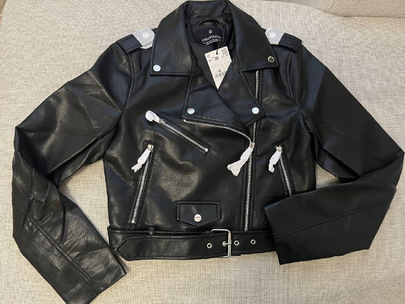 Кожаная куртка Stradivarius, Боди Asos Design 5