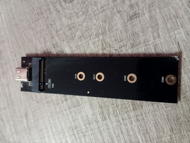 Various electronic items for sale 7