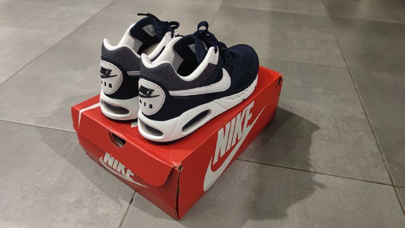 Кроссовки NIKE AIR MAX IV мужские