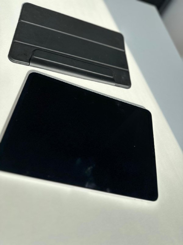 iPad Pro второго поколения, чехол-подставка 3