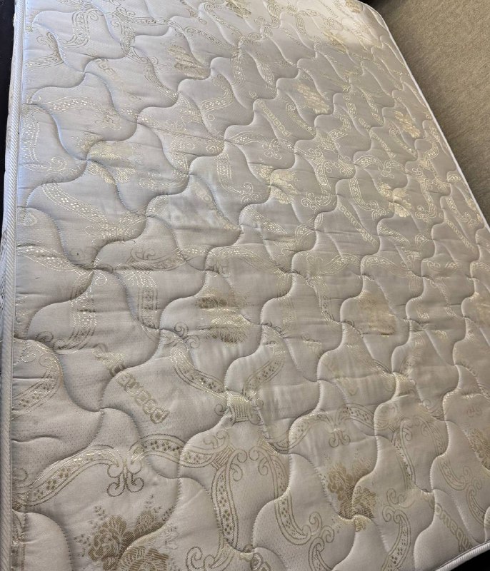 Кровать EmbaWood с матрасом 3