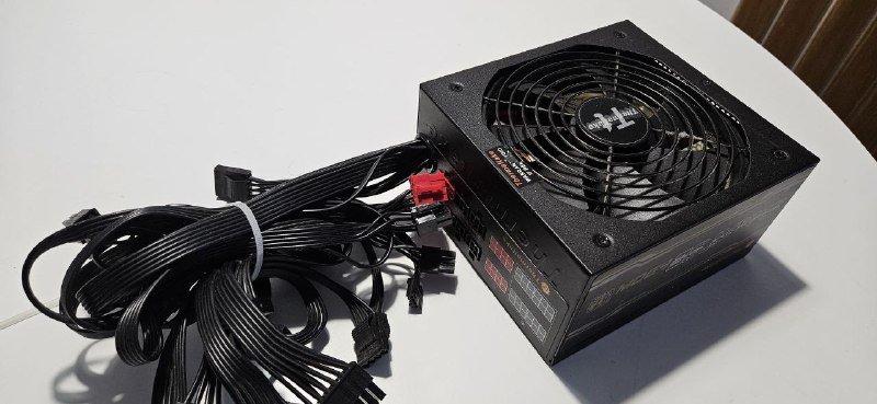 Блок питания Thermaltake Smart SE 630 Вт 3