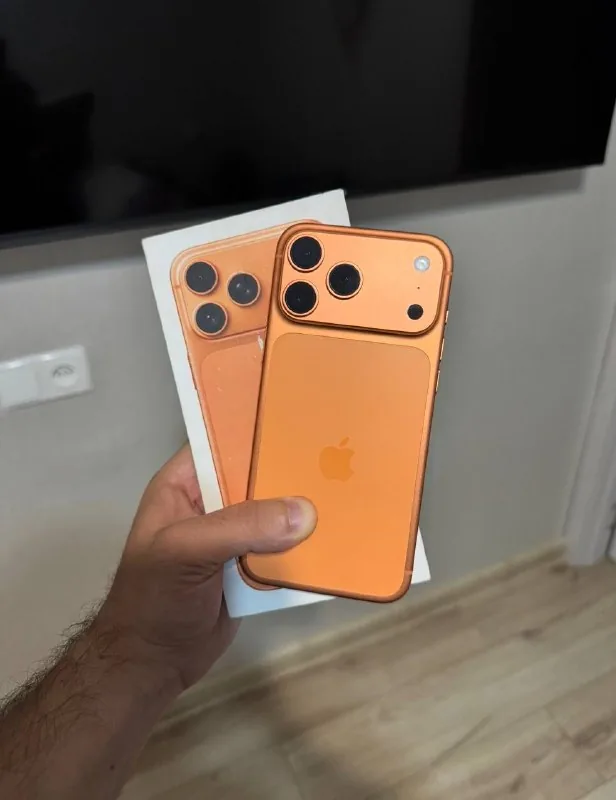 iPhone 17 Pro Max 256GB Orange eSIM 1