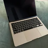 MacBook Air 13 M2 8/256 GB 1