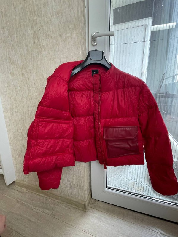 Куртка короткая красная Armani Exchange оригинал 2
