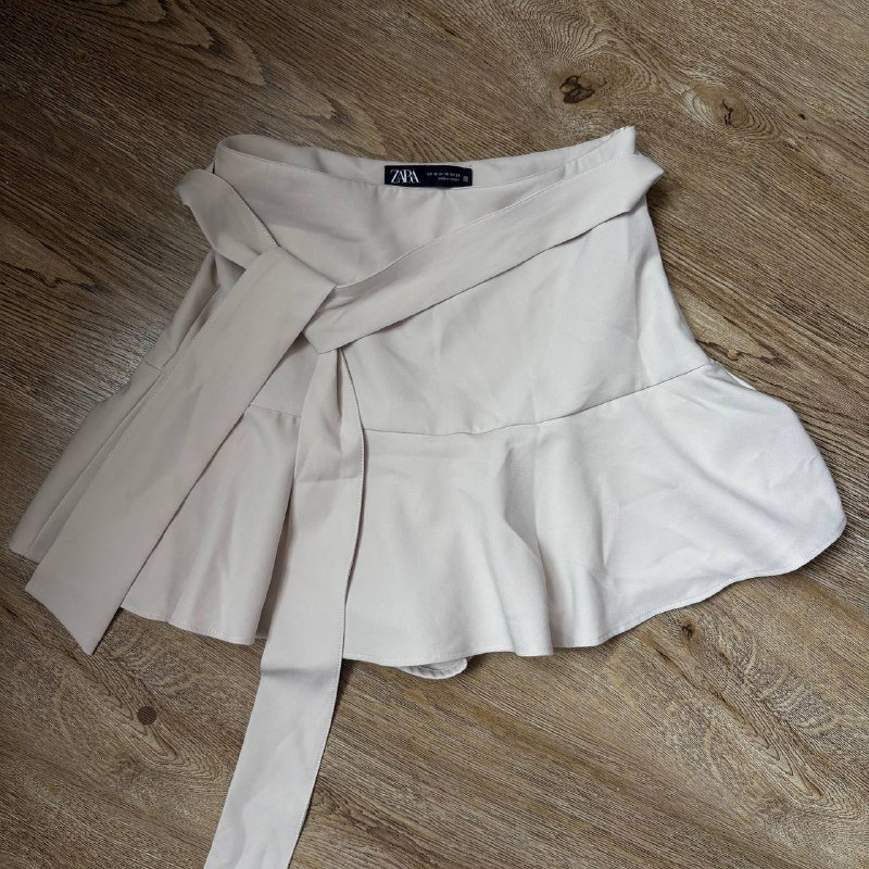 Кепки, юбки-шорты Zara 5