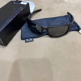 Солнечные очки Oakley 3