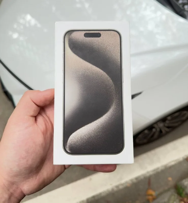 iPhone 15 Pro 256 ГБ 1