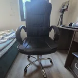 Компьютерный стол, кресло компьютерное 6