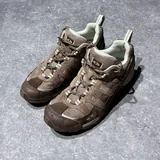 Salomon vintage hiking shoes 1