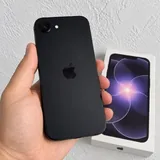 iPhone 17e 1