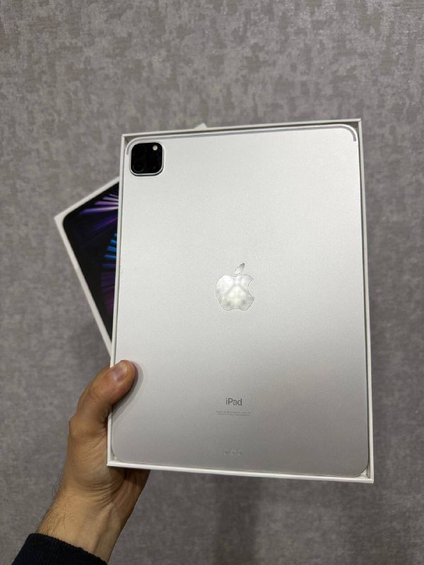 iPad Pro 11 на М1, с чехлом и коробкой
