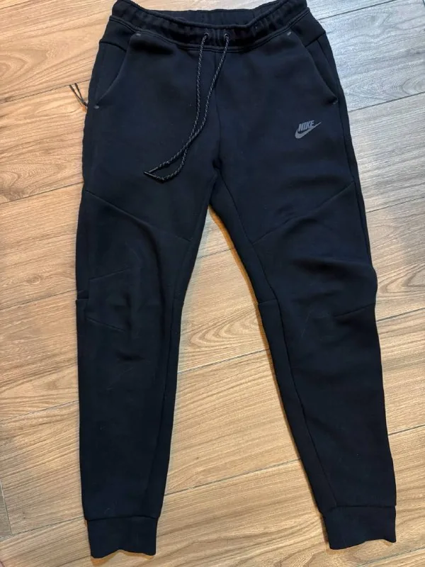 Спортивные штаны Nike 1
