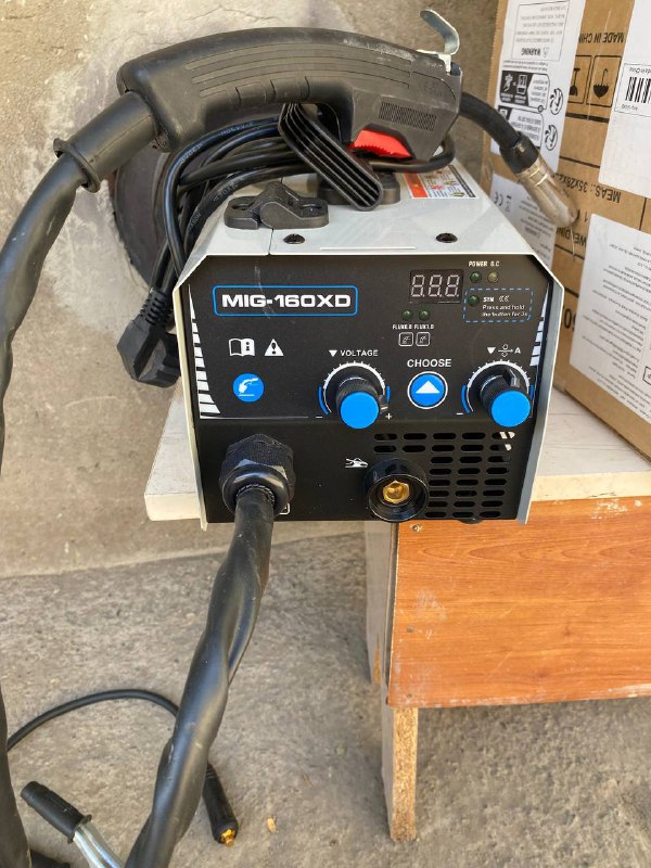 MIG-160XD welding machine Azzuno 4