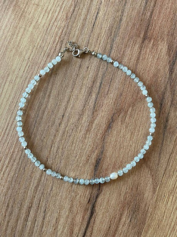 Чокеры из натуральных камней