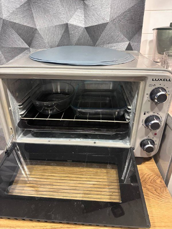 Духовка, столик, подставки, миски, емкости, противни 2