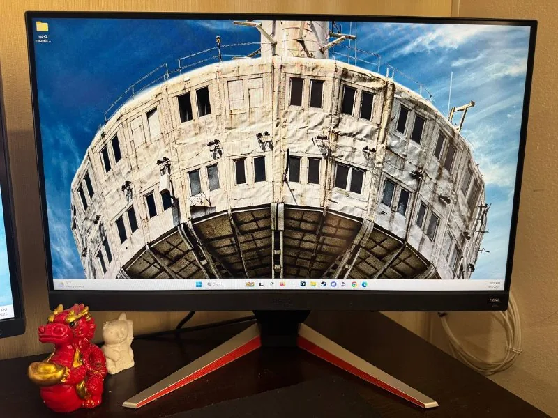 BenQ MOBIUZ EX240N монитор