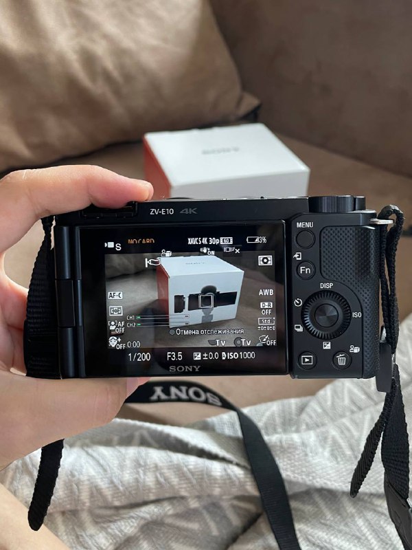 Sony ZV-E10 Camera with Lens and 128GB Memory Card 3