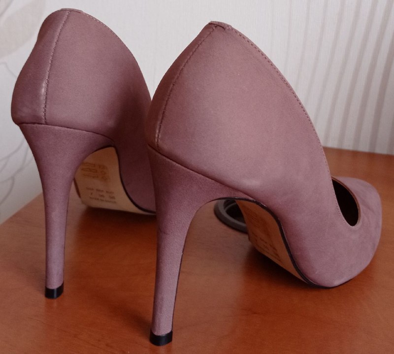 Женские туфли 38 размера 3