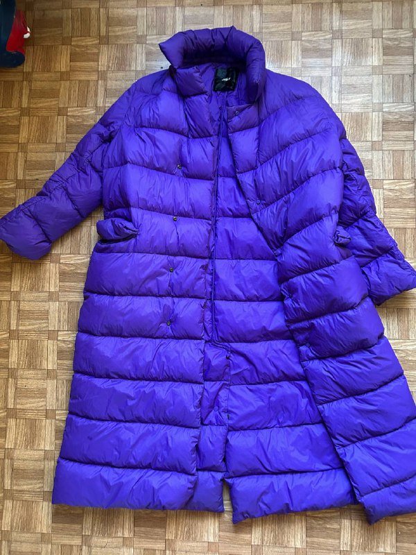 Пуховик JNBY, Шуба Erdem x H&M, Пиджак Diesel, Тапки Suicoke